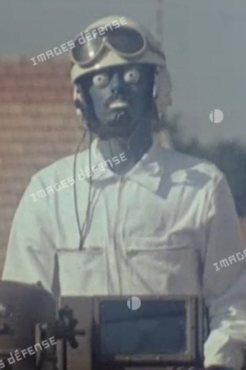 Le combat motorisé dans les localités Poster