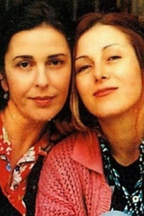 Roofless Women Poster
