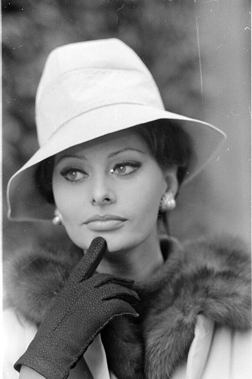 Great Women: Sophia on Loren Poster