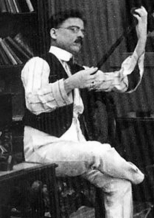 Chitrapat Kase Tayar Kartat Poster