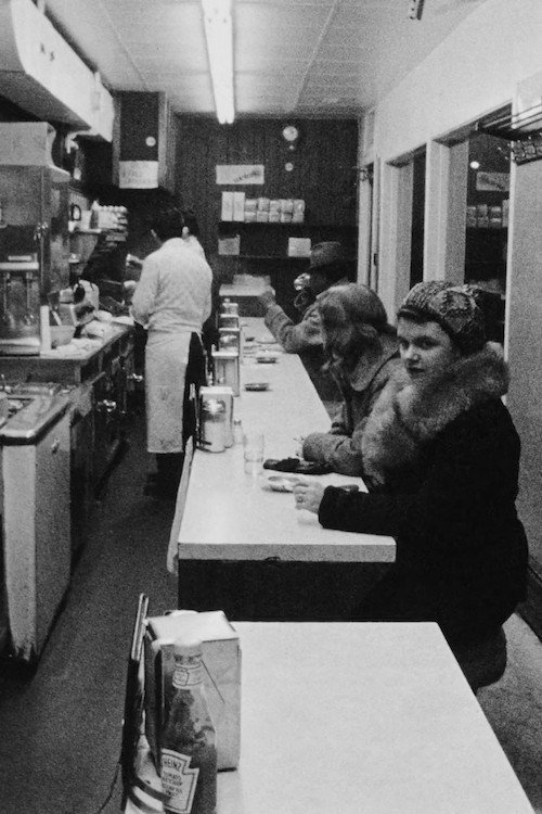 Vesta Lunch (Cookin' at the Vesta) Poster