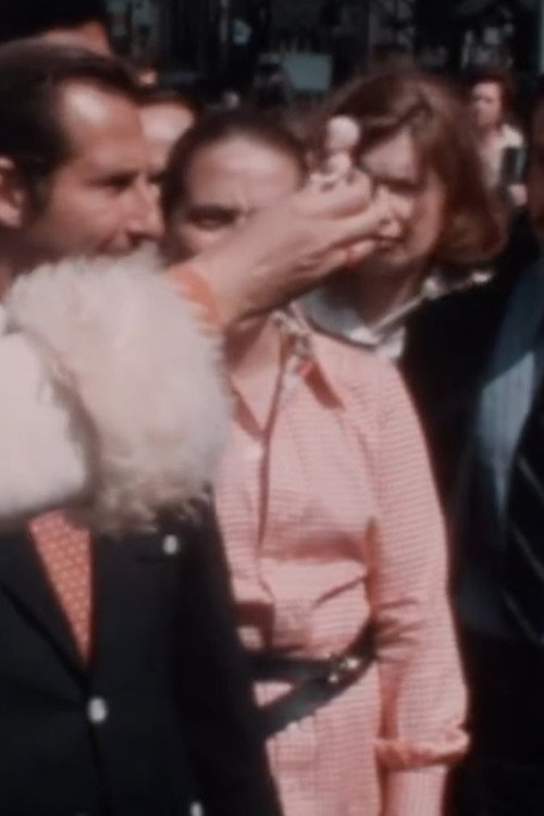 Muñecos (Have a baby) Poster