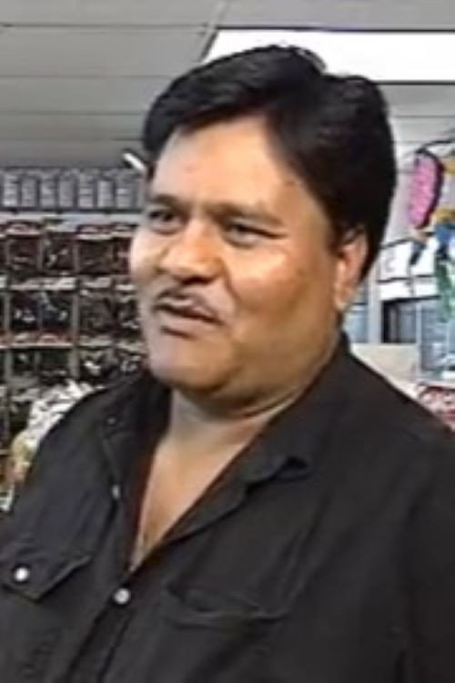 Una Vida Mejor: A Better Life Poster