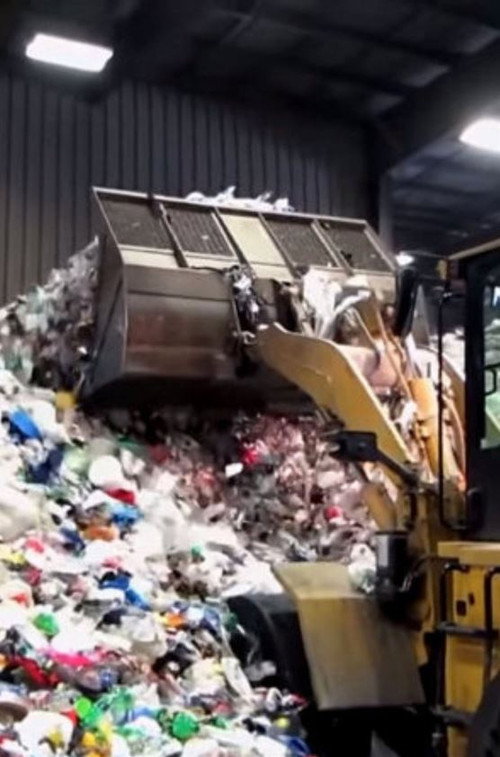 Εργοστάσια Απορριμάτων: Το μεγάλο φαγοπότι των εργολάβων Poster