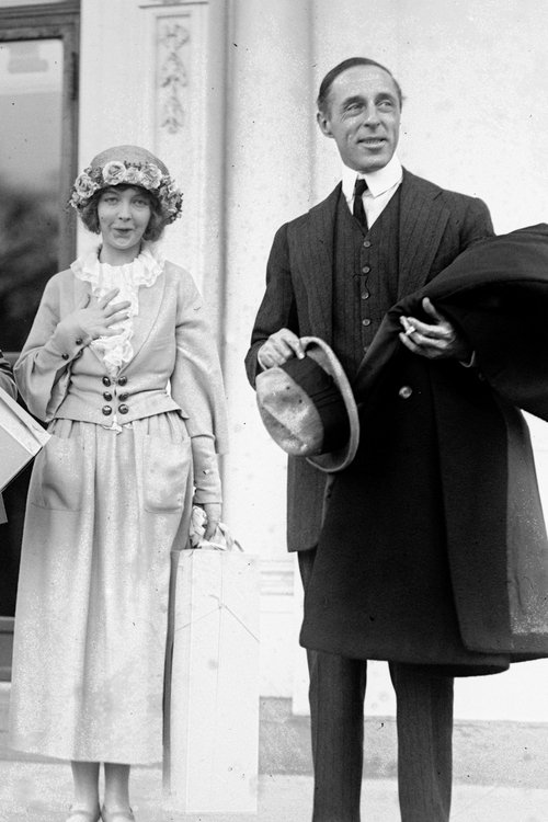 Lillian Gish in a Liberty Loan Appeal Poster