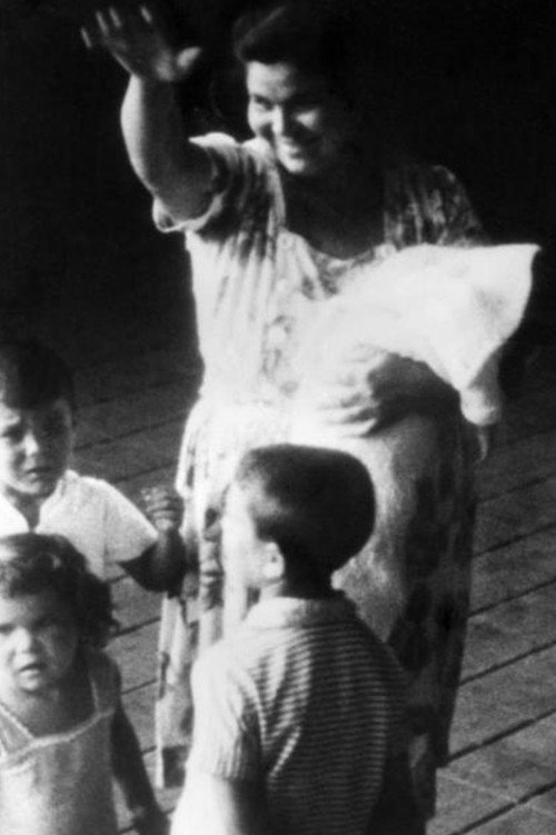 Notes sur l'émigration. Espagne 1960 Poster