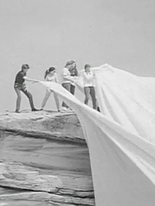 Operation Wrap Up: Christo In Australia Poster