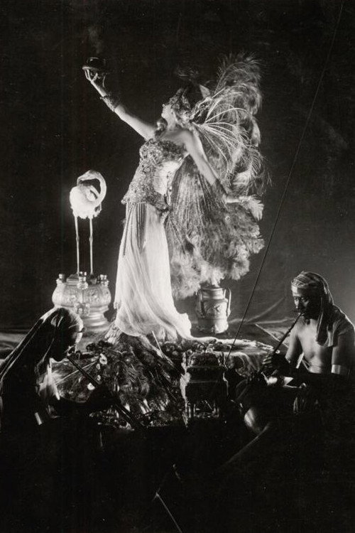 Det gaadefulde Væsen Poster