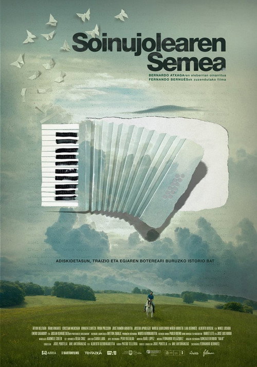 The Accordionist's Son Poster