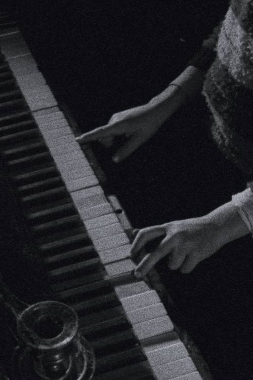 O Piano Poster