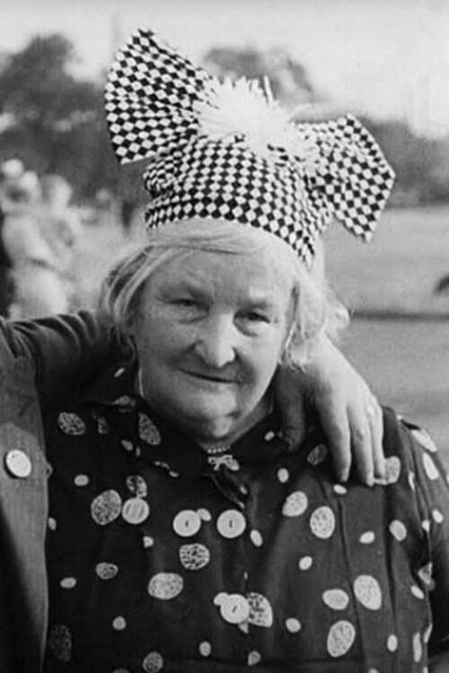 Old Age Pensioners' Seaside Holiday To Southend-on-Sea Poster