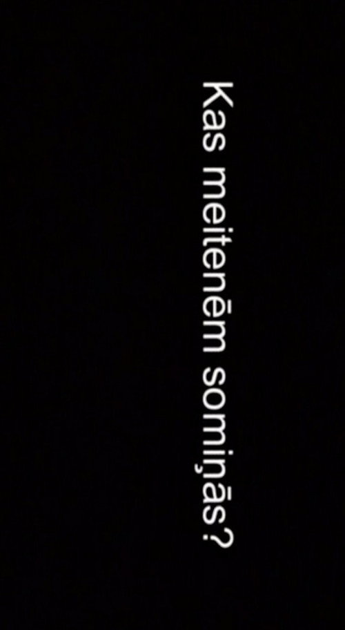 What is in a Girl's Handbag? Poster