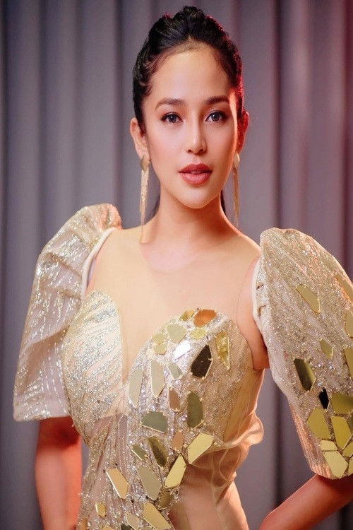 Nakaw Na Sandali Poster