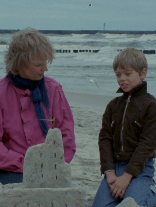 Jesienią o szczęściu Poster